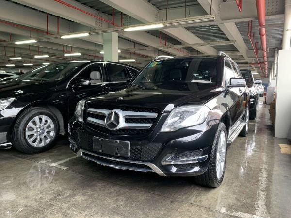 奔驰 奔驰GLK级  2013款 GLK300 4MATIC 3.0 时尚型