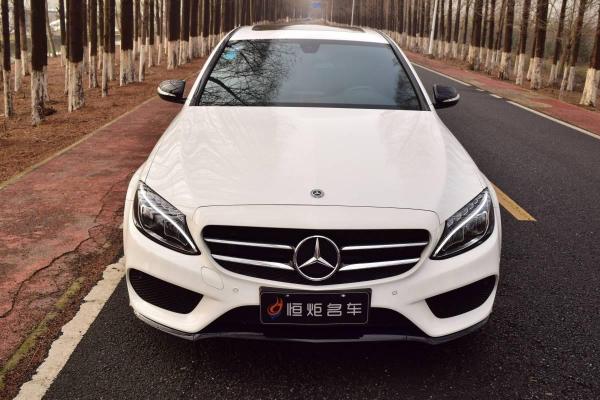 2017年8月 奔驰 奔驰c级 2017款 c200 2.0t 运动版