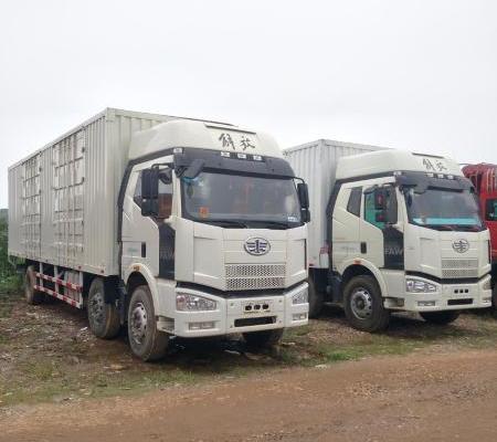 2015年7月解放前四后四96米厢货