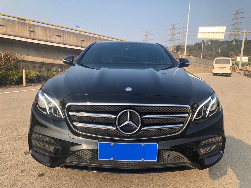 南宁2017年7月奔驰奔驰e级2017款e20020t运动版黑色自动档