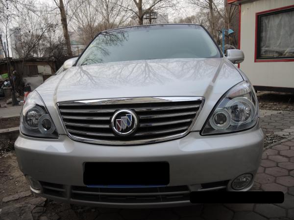 【哈尔滨】2010年3月 别克 gl8 陆尊 3.0 lt 7座豪华版 银灰 手自一体