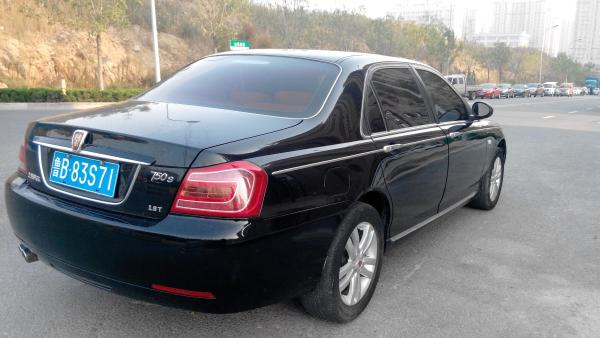 【青岛】2012年1月 荣威 750 s 1.8t 迅雅版政府采购 黑色 手动挡