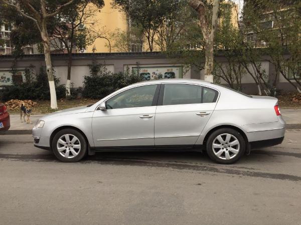 南京2008年3月大众迈腾2008款18tsi舒适版银灰手动挡