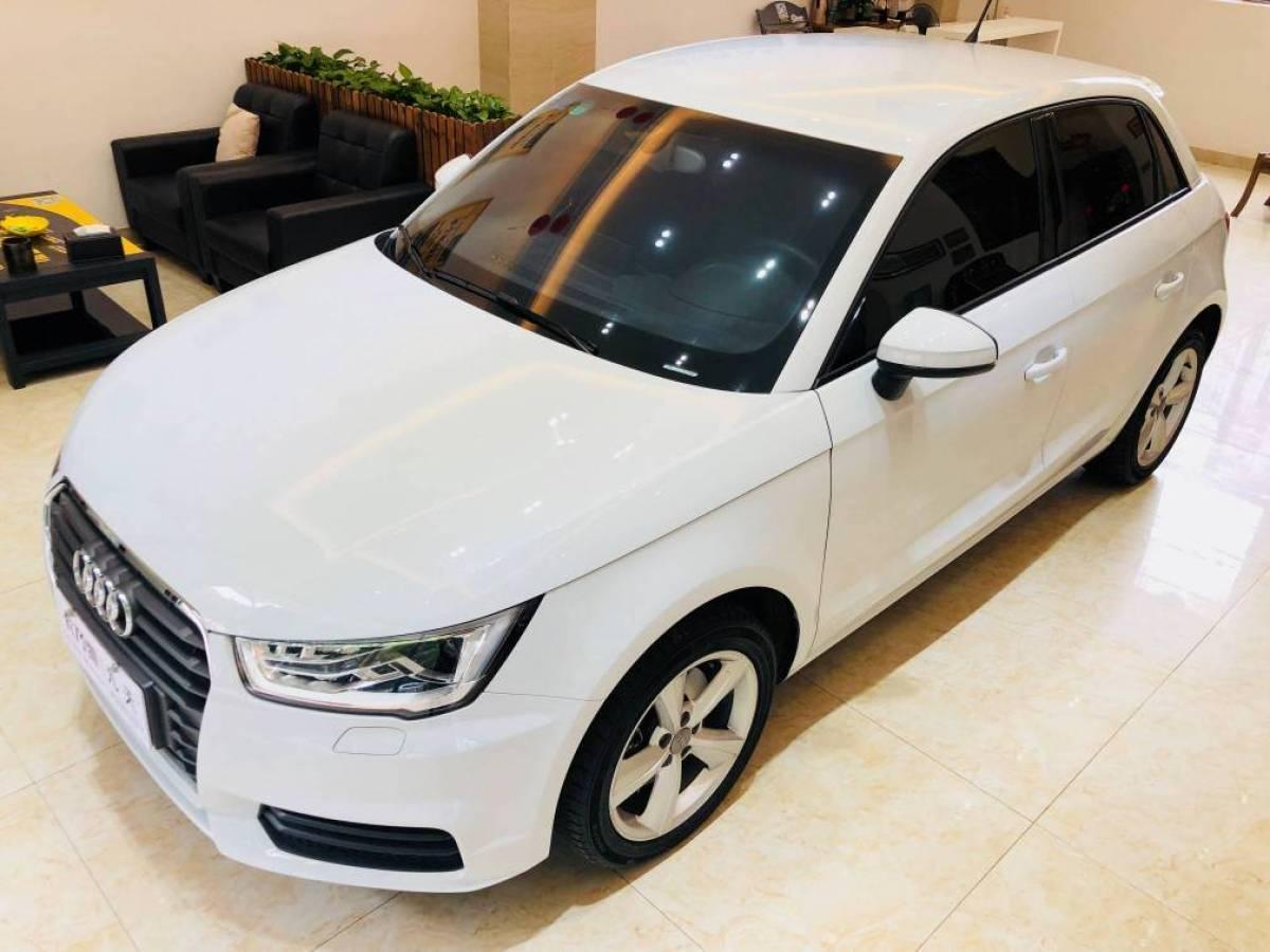 梅州2019年3月奥迪奥迪a12016款a130tfsisportback风尚版白色自动档