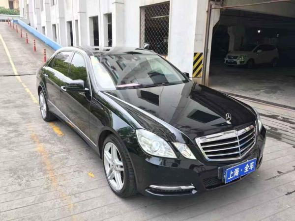 奔驰 奔驰E级  2013款 E300L 3.0L 时尚豪华型